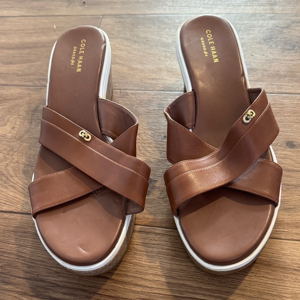 Cole Haan Women's Tan Cross-Strap Sandals